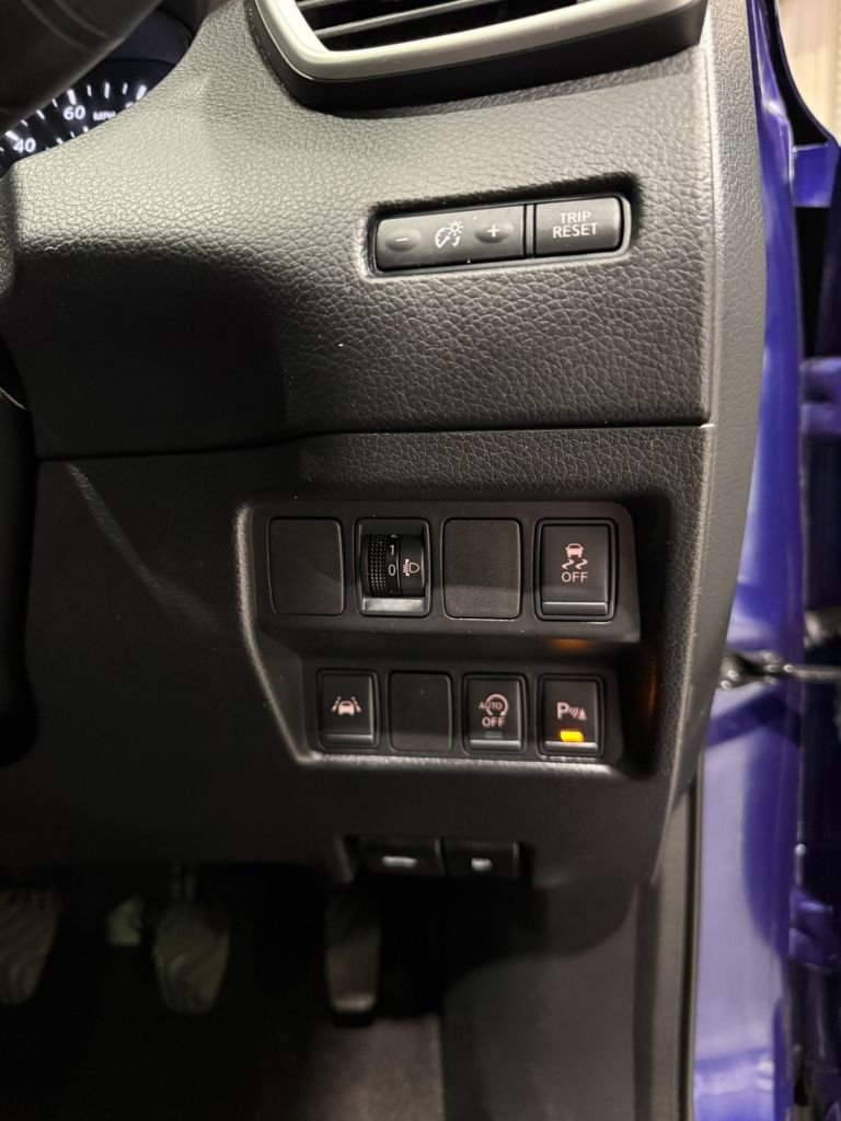 Used Nissan Qashqai 2015 for sale - 77764625: Photo 30