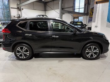 Used Nissan X-Trail 2017 for sale - 77655483: Photo