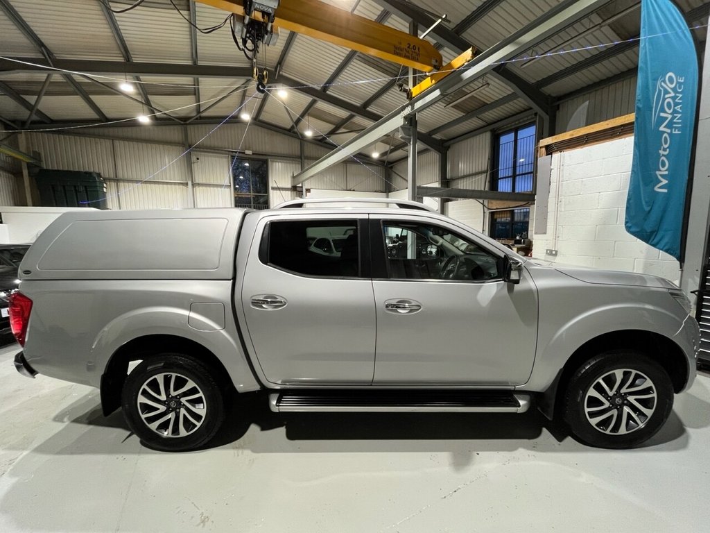 Used Nissan Navara 2018 for sale - 76535859: Photo 2