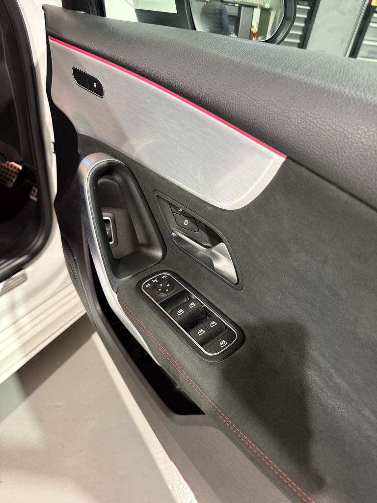 Used Mercedes-Benz A-Class 2019 for sale - 76582368: Photo 33