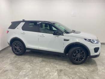Used Land Rover Discovery Sport 2018 for sale - 74945933: Photo