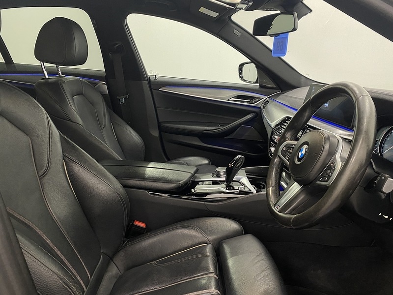 Used BMW 5 Series 2018 for sale - 76143695: Photo 11