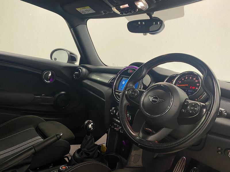 Used MINI Hatch 2020 for sale - 75994257: Photo 11