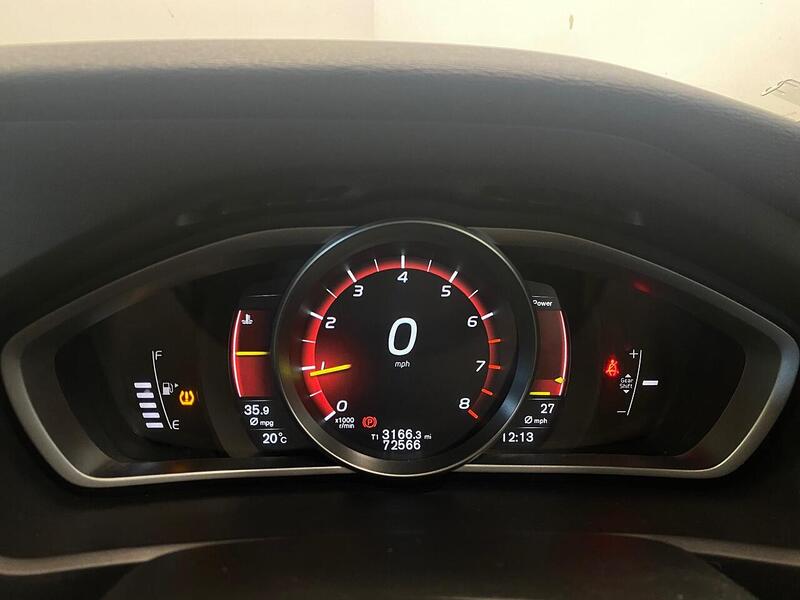 Used Volvo V40 2017 for sale - 75994186: Photo 15