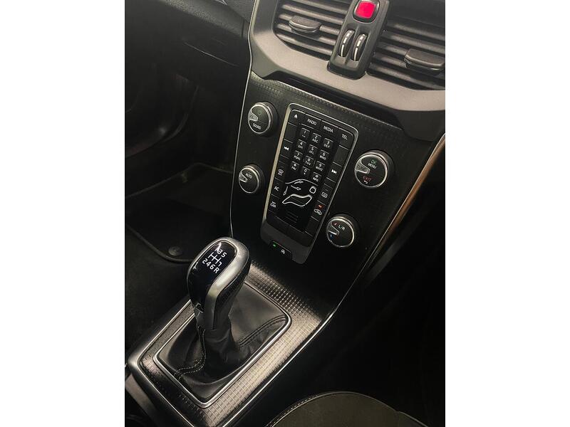 Used Volvo V40 2017 for sale - 75994186: Photo 16