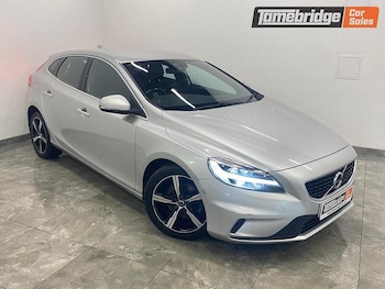 Used Volvo V40 2017 for sale - 75994186: Photo
