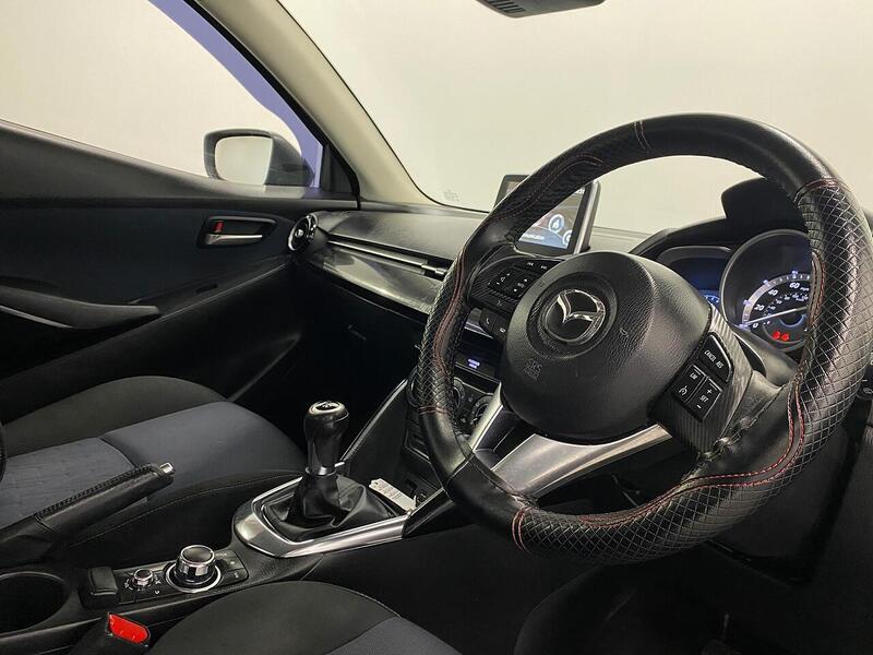 Used Mazda Mazda2 2015 for sale - 75994173: Photo 11
