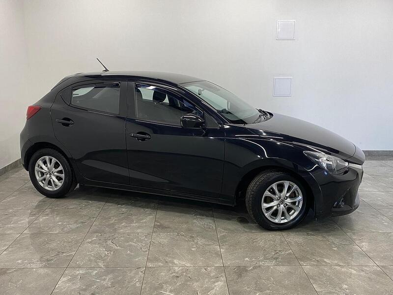 Used Mazda Mazda2 2015 for sale - 75994173: Photo 2