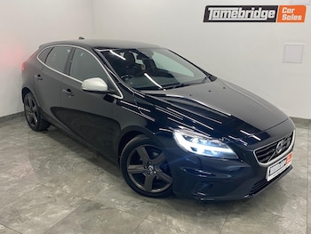 Used Volvo V40 2017 for sale - 75608825: Photo