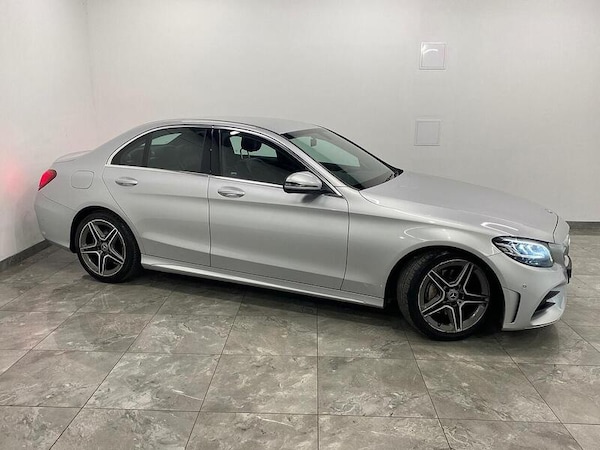 Used Mercedes-Benz C-Class 2018 for sale - 75994225: Photo 2