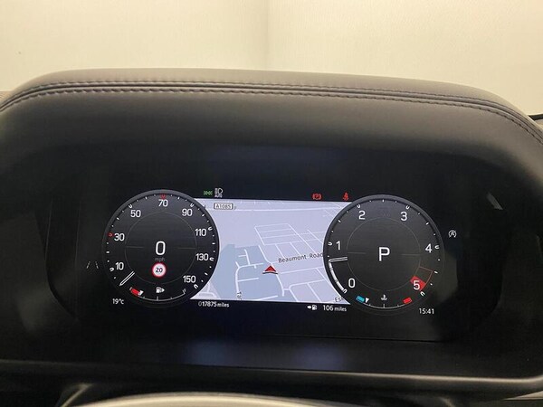 Used Land Rover Defender 110 2023 for sale - 75994260: Photo 16
