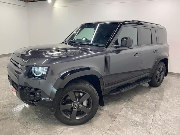 Used Land Rover Defender 110 2023 for sale - 75994260: Photo 4