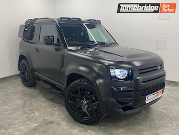 Land Rover - Defender