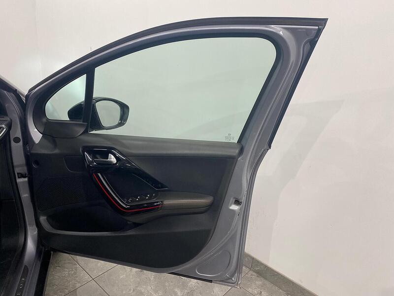 Used Peugeot 2008 2019 for sale - 75994201: Photo 12