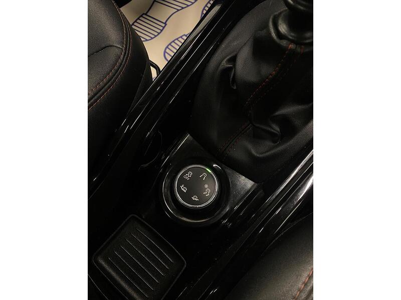 Used Peugeot 2008 2019 for sale - 75994201: Photo 18