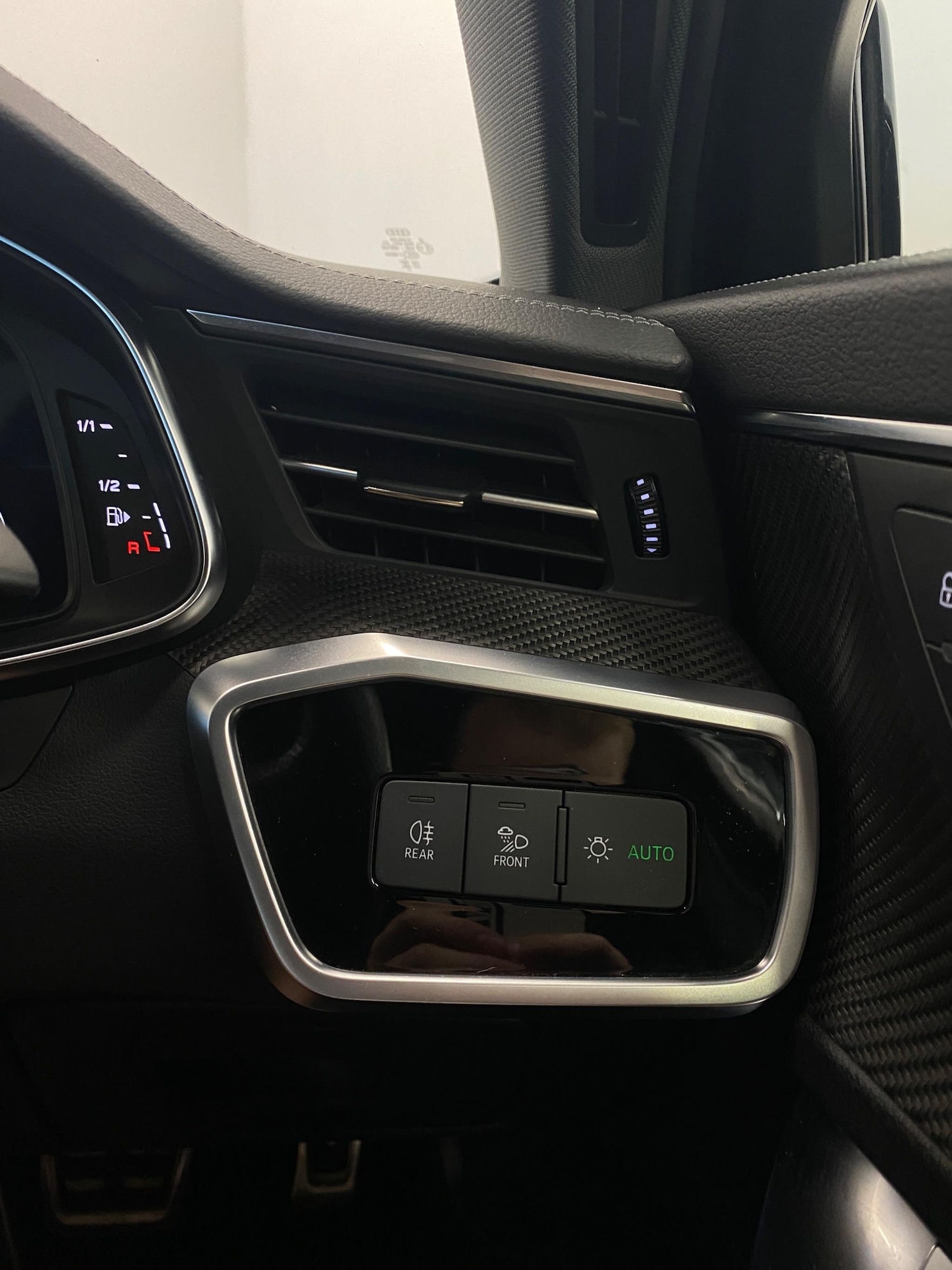 Vehicle 26