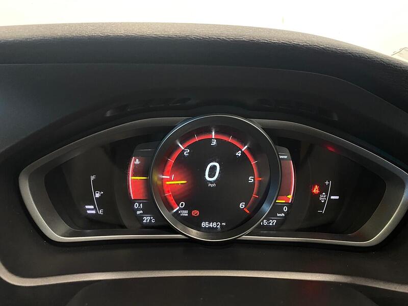 Used Volvo V40 2017 for sale - 75994241: Photo 15