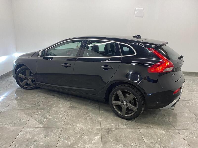 Used Volvo V40 2017 for sale - 75994241: Photo 6