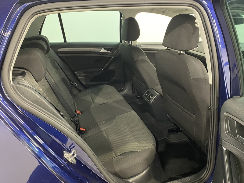 Used Volkswagen Golf 2019 for sale - 76102104: Photo 11