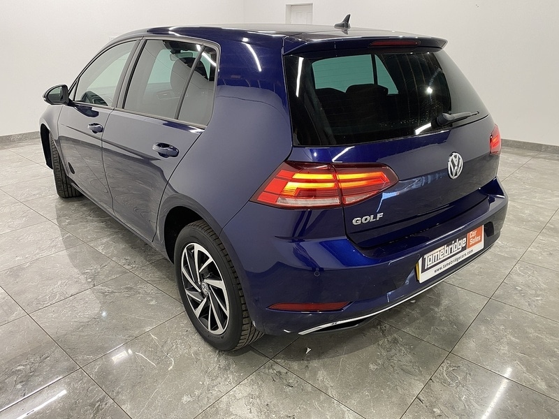 Used Volkswagen Golf 2019 for sale - 76102104: Photo 5