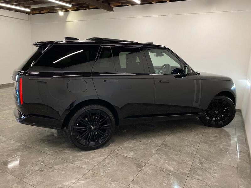 Used Land Rover Range Rover 2024 for sale - 75994264: Photo 8