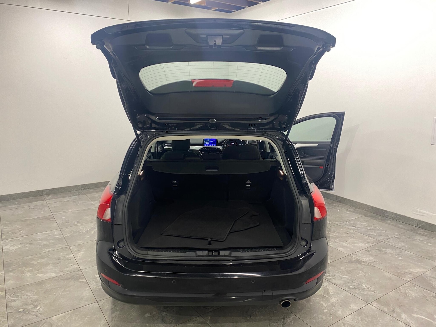 Vehicle 14