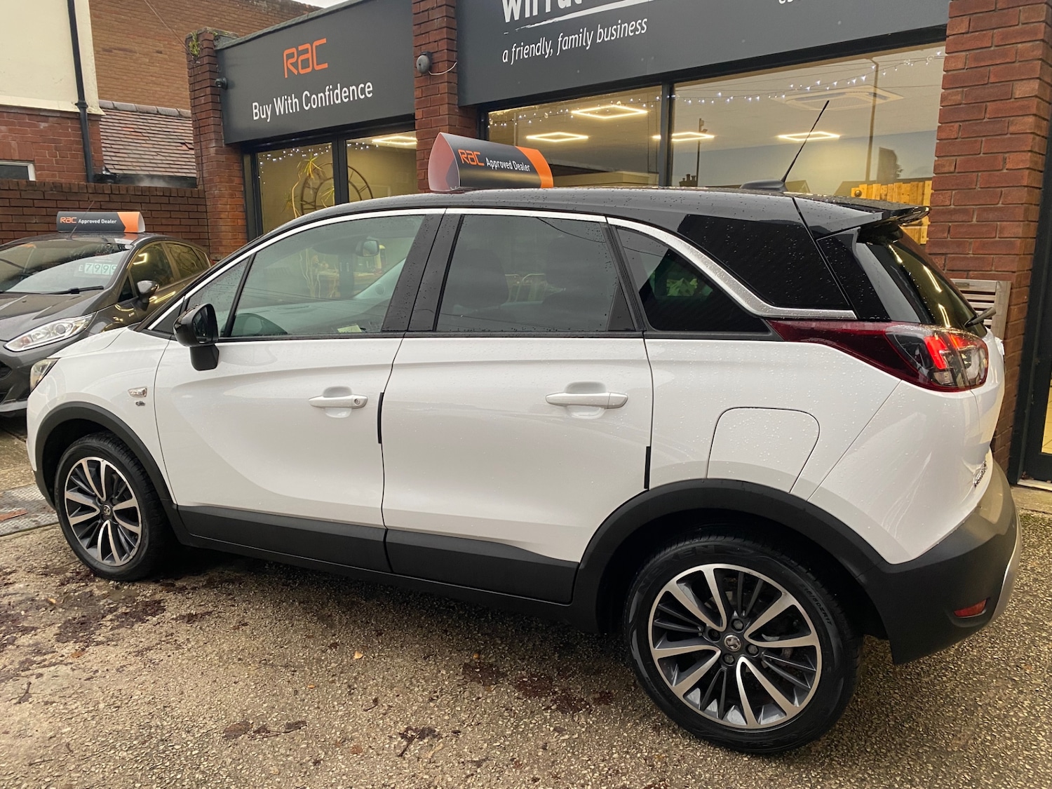 Used Vauxhall Crossland X 2017 for sale - 76844830: Photo 7