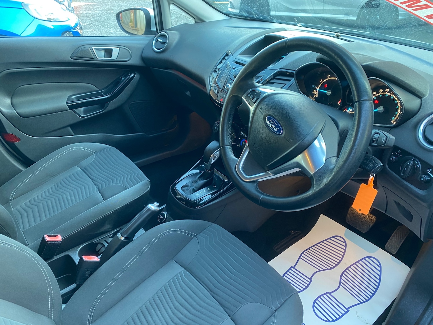 Used Ford Fiesta 2014 for sale - 77165076: Photo 5