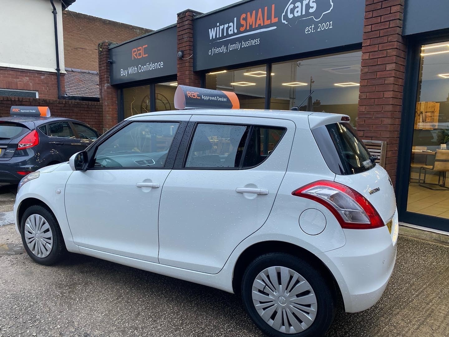 Used Suzuki Swift 2014 for sale - 77399282: Photo 7