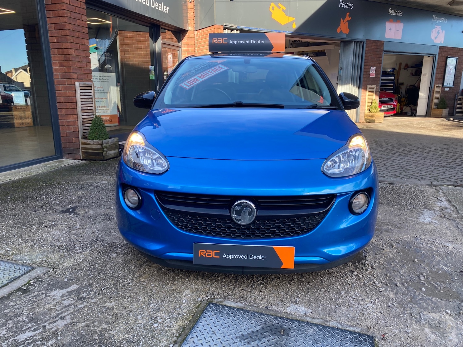 Used Vauxhall ADAM 2018 for sale - 77563621: Photo 3