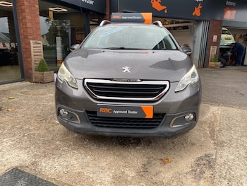 Used Peugeot 2008 2015 for sale - 76142696: Photo
