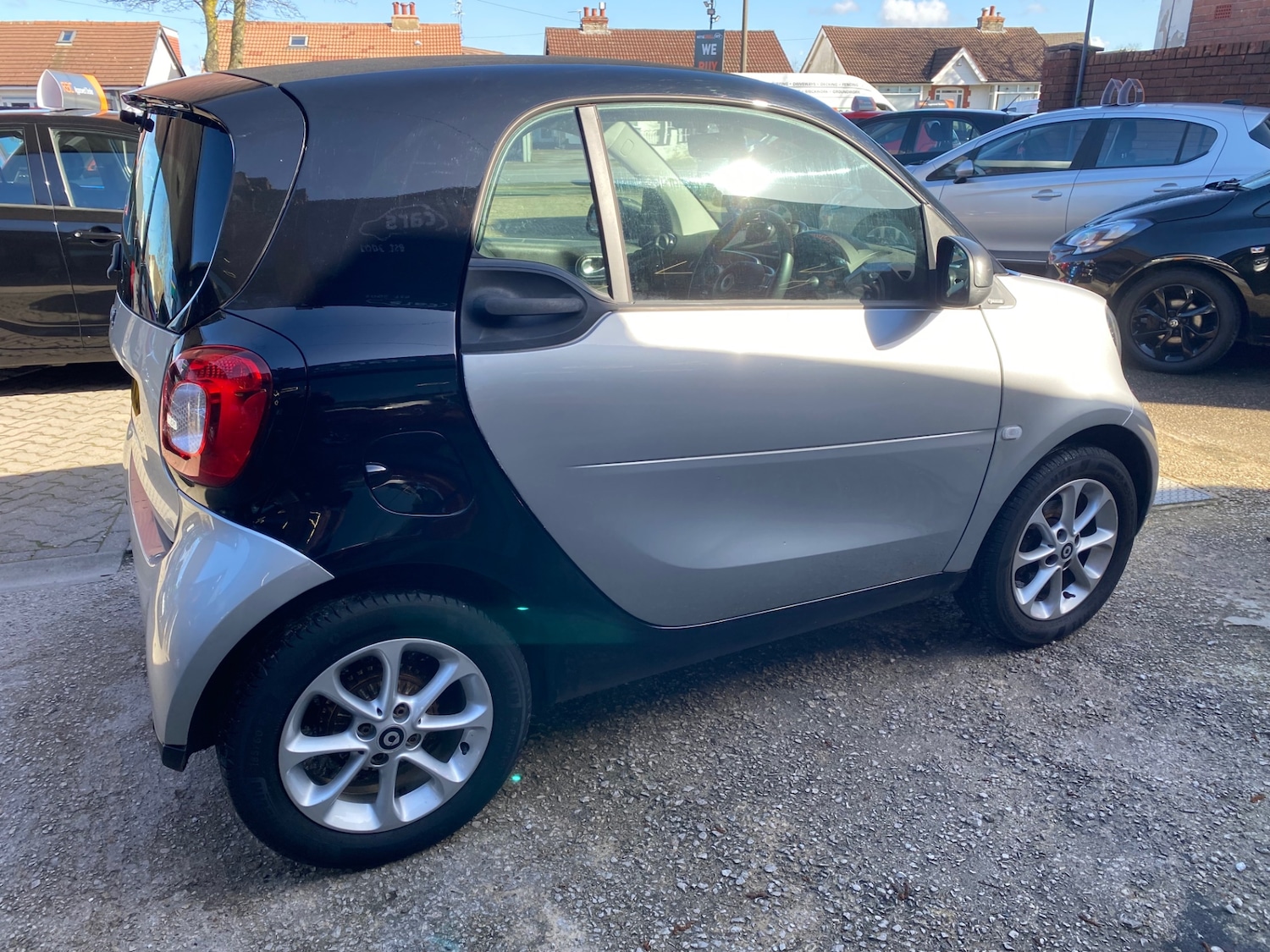 Used smart fortwo 2018 for sale - 77889243: Photo 5