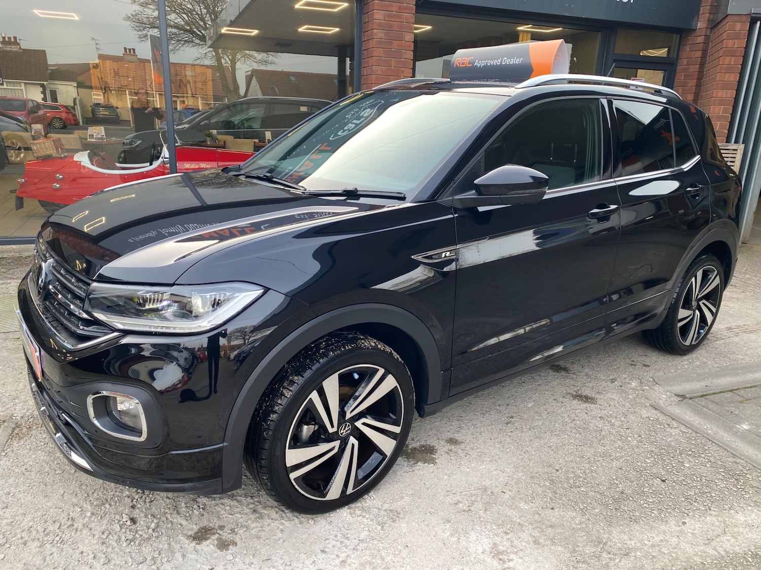 Used Volkswagen T-Cross 2023 for sale - 78053960: Photo 2