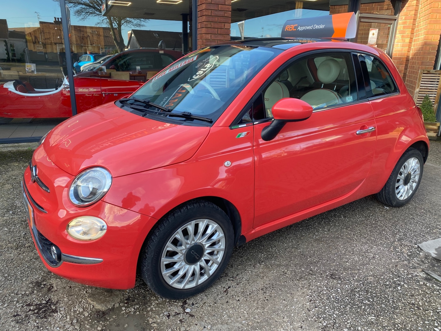 Used Fiat 500 2016 for sale - 77563619: Photo 2