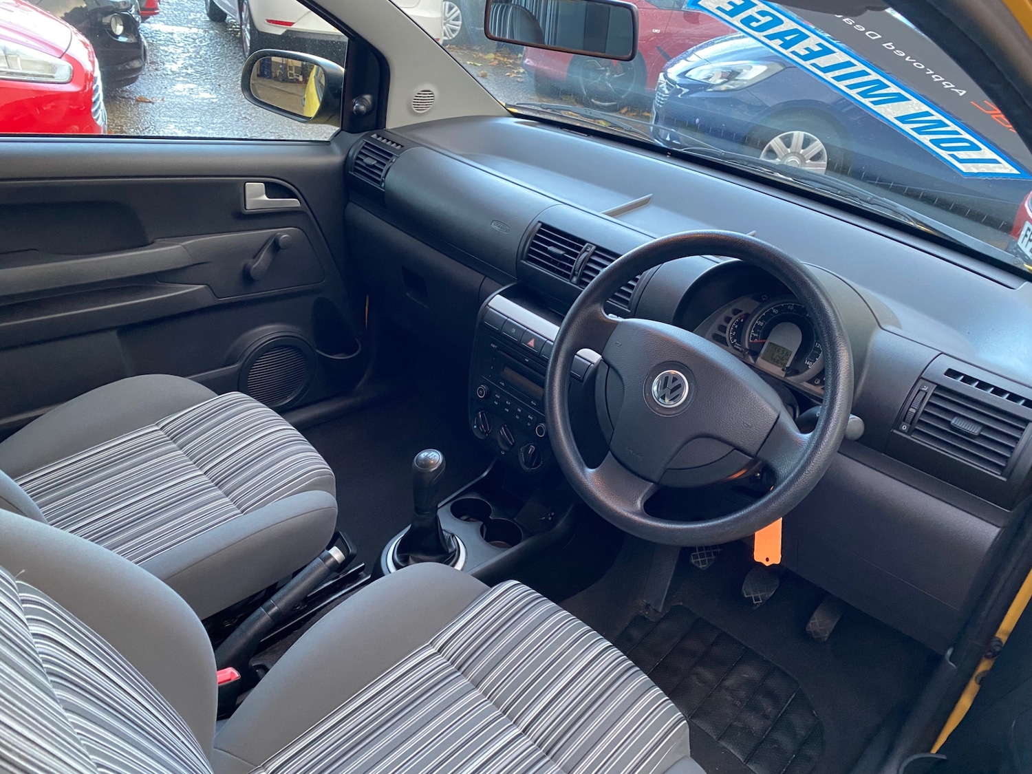 Used Volkswagen Fox 2009 for sale - 76436287: Photo 4