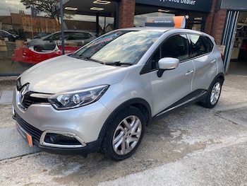 Used Renault Captur 2014 for sale - 76142647: Photo 2