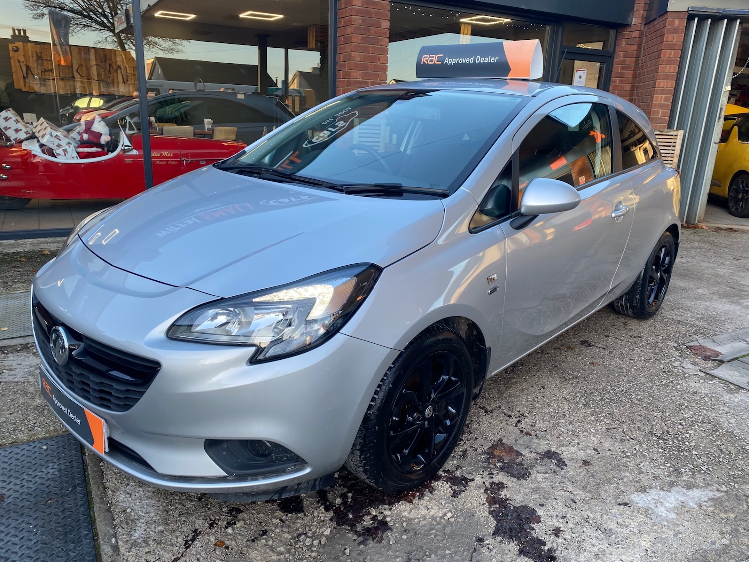 Used Vauxhall Corsa 2019 for sale - 76791577: Photo 2