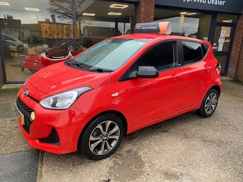 Used Hyundai i10 2019 for sale - 77701143: Photo