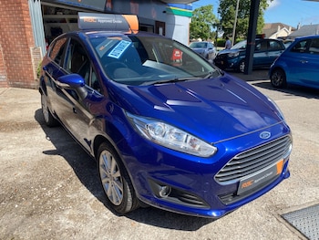 Used Ford Fiesta 2017 for sale - 79391935: Photo