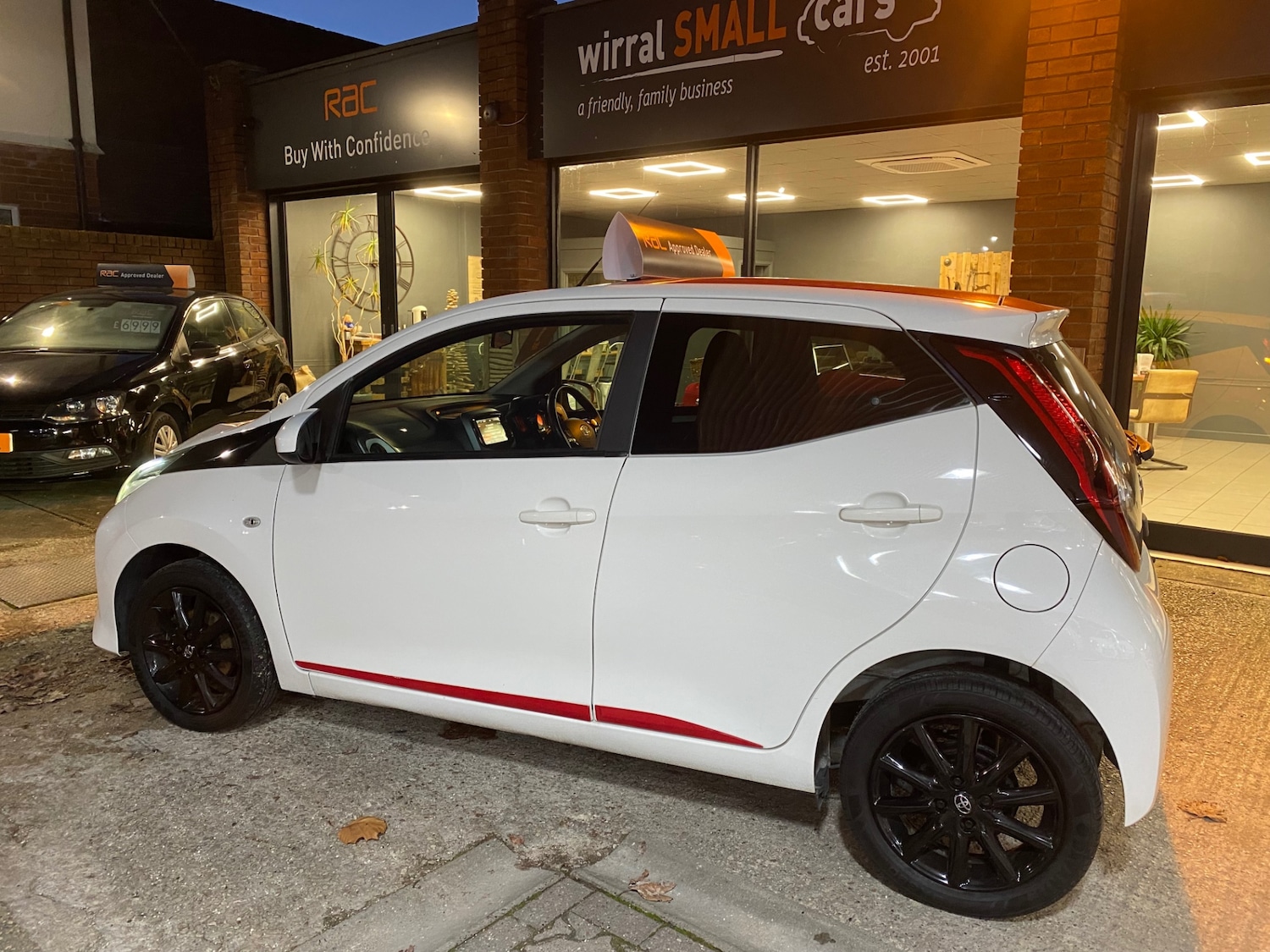 Used Toyota AYGO 2018 for sale - 76656451: Photo 7