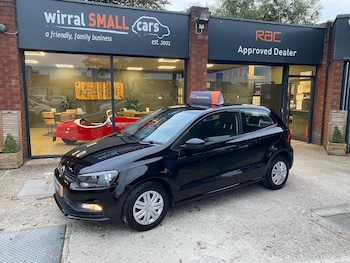 Used Volkswagen Polo 2017 for sale - 76142652: Photo
