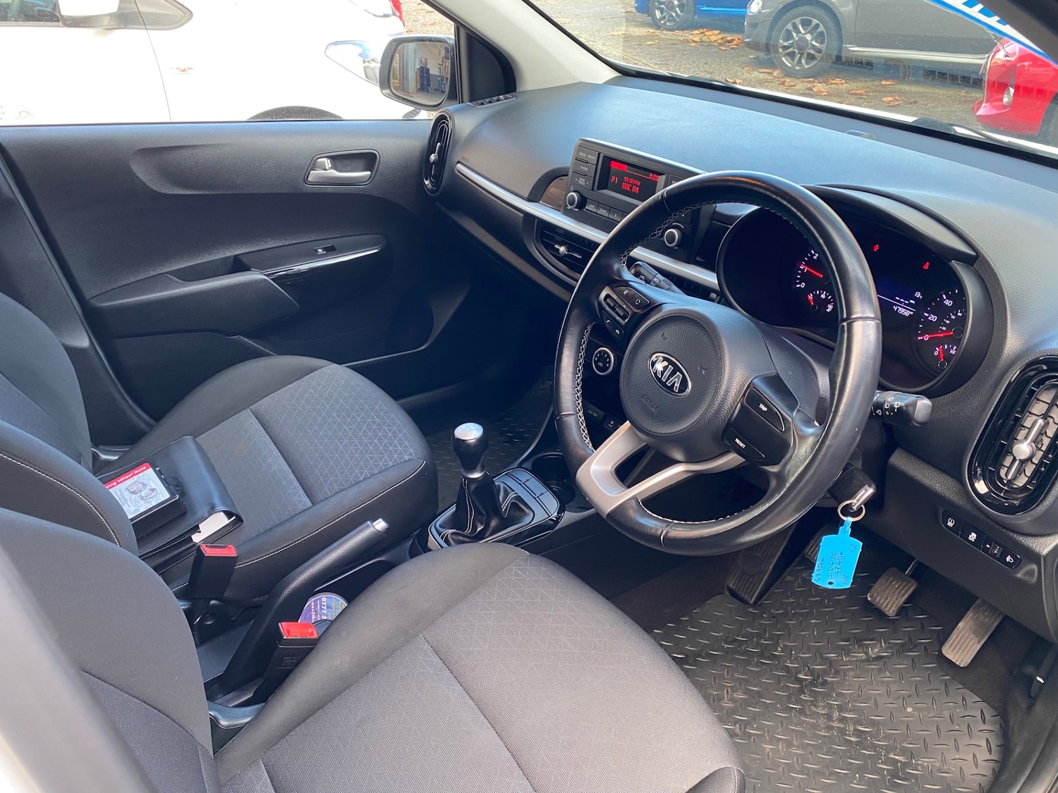 Used Kia Picanto 2017 for sale - 77165079: Photo 5