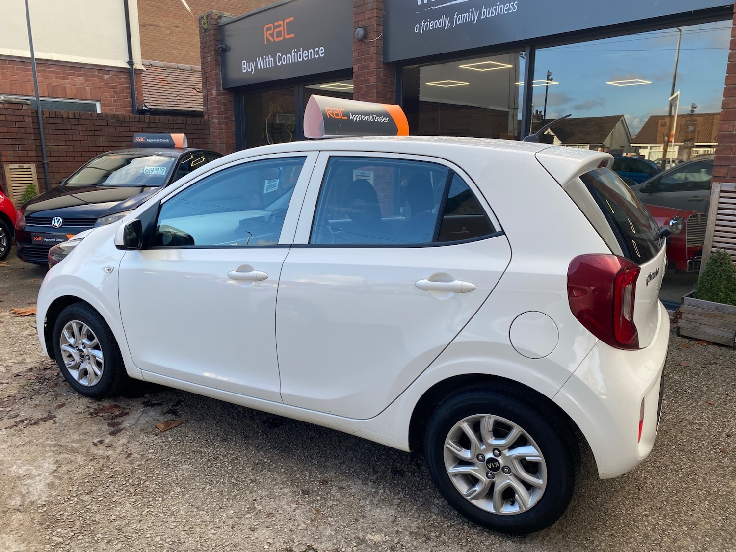 Used Kia Picanto 2017 for sale - 77165079: Photo 7