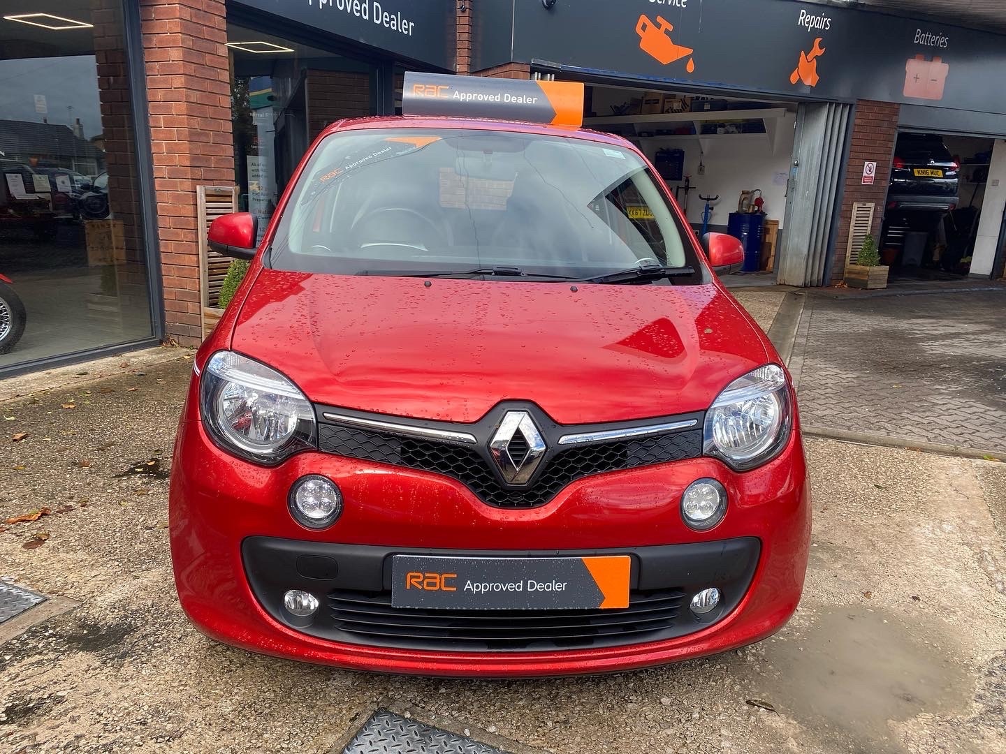 Used Renault Twingo 2018 for sale - 76142680: Photo 3