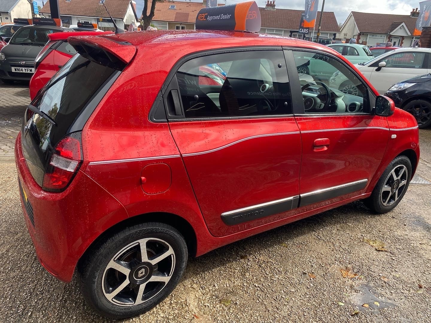 Used Renault Twingo 2018 for sale - 76142680: Photo 6