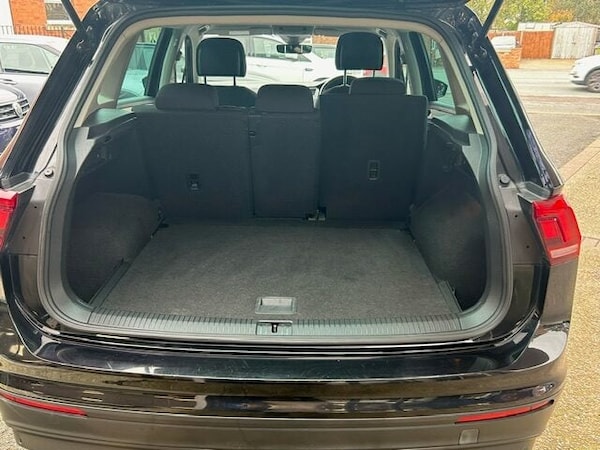 Used Volkswagen Tiguan 2017 for sale - 76253787: Photo 11