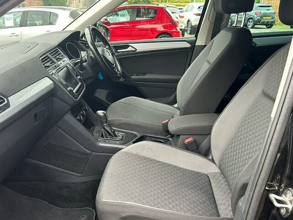 Used Volkswagen Tiguan 2017 for sale - 76253787: Photo 9