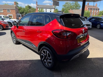Used Renault Captur 2017 for sale - 79069439: Photo