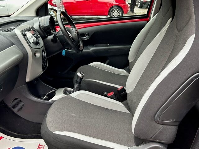 Used Toyota AYGO 2016 for sale - 76182559: Photo 10