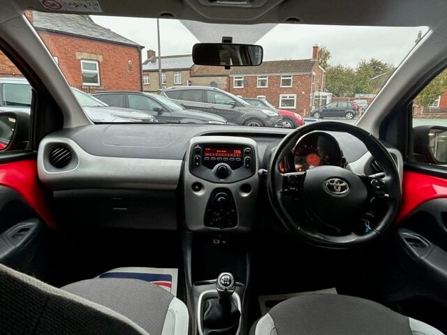 Used Toyota AYGO 2016 for sale - 76182559: Photo 12
